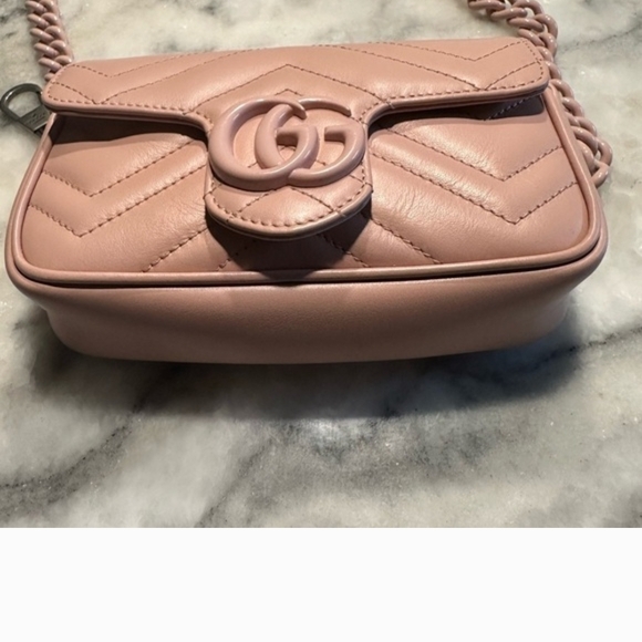 Gucci Pink Quilted Leather Shoulder Bag - Picture 9 of 12